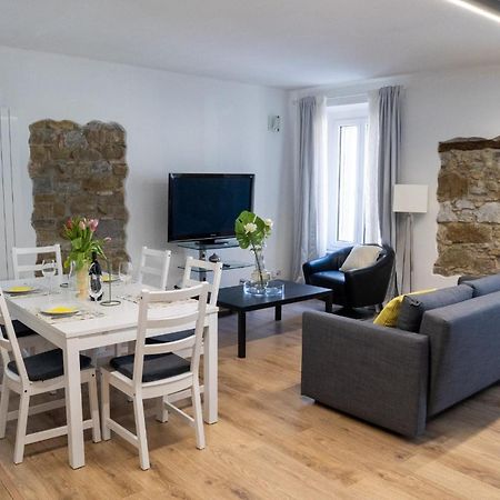 Alejlop Apartment Gorycja Zewnętrze zdjęcie