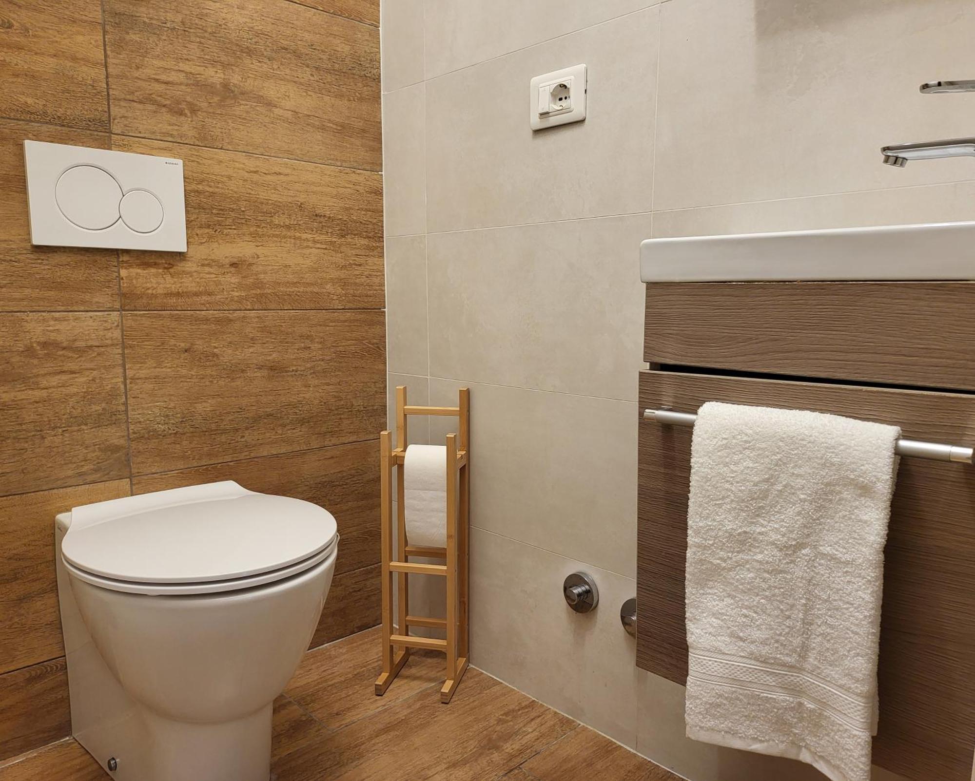 Alejlop Apartment Gorycja Zewnętrze zdjęcie
